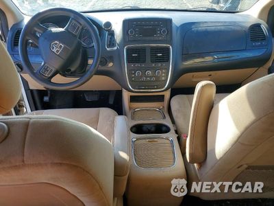 Zdjęcie 8 z 13 samochodu: 2016 DODGE GRAND CARAVAN SXT VIN:2C4RDGCG1GR274904 - miniatura