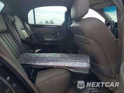 Zdjęcie 10 z 12 samochodu: 2005 LINCOLN TOWN CAR SIGNATURE VIN:1LNHM81W75Y617070 - miniatura