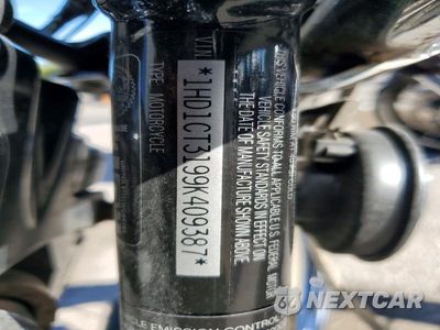 Zdjęcie 9 z 9 samochodu: 2009 HARLEY-DAVIDSON XL1200 C VIN:1HD1CT3199K409387 - miniatura