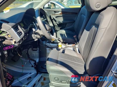 Zdjęcie 7 z 13 samochodu: 2019 AUDI Q5 PREMIUM VIN:WA1ANAFY5K2040763 - miniatura
