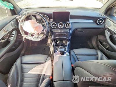 Zdjęcie 8 z 12 samochodu: 2017 MERCEDES-BENZ GLC 43 4MATIC AMG VIN:WDC0G6EB4HF165352 - miniatura