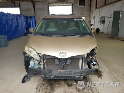 Piąte zdjęcie samochodu w środku: 2012 TOYOTA SIENNA XLE 7-PASSENGER VIN:5TDDK3DC4CS033960 - miniatura
