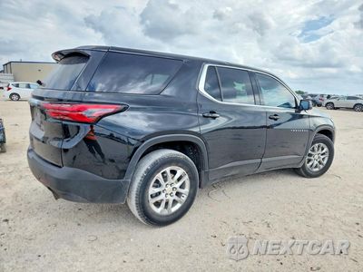 Trzecie zdjęcie samochodu z tyłu: 2022 CHEVROLET TRAVERSE LS VIN:1GNERFKW3NJ120240 - miniatura