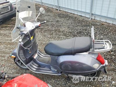 Trzecie zdjęcie samochodu z tyłu: 2005 VESPA GRANTURISMO 200 VIN:ZAPM319K755002808 - miniatura