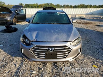 Piąte zdjęcie samochodu w środku: 2017 HYUNDAI ELANTRA VALUE EDITION VIN:5NPD84LF1HH167922 - miniatura