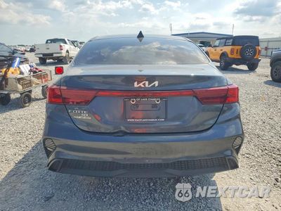 Zdjęcie 6 z 12 samochodu: 2022 KIA FORTE FE VIN:3KPF24AD4NE502800 - miniatura