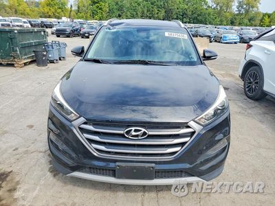 Piąte zdjęcie samochodu w środku: 2017 HYUNDAI TUCSON SPORT VIN:KM8J3CA23HU591308 - miniatura