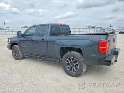 Drugie zdjęcie samochodu z przodu: 2018 CHEVROLET SILVERADO K1500 LT VIN:1GCVKREC5JZ167216 - miniatura