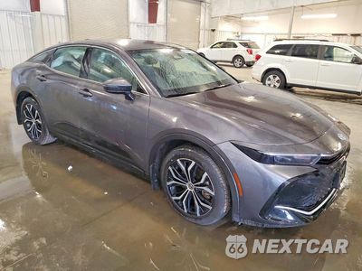 Czwarte zdjęcie samochodu z boku: 2023 TOYOTA CROWN XLE VIN:JTDAAAAF7P3006557 - miniatura