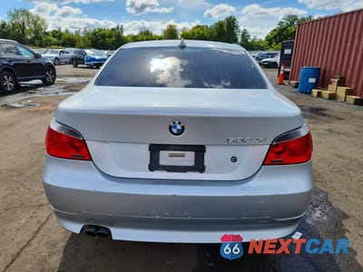 Zdjęcie 6 z 12 samochodu: 2007 BMW 530 XI VIN:WBANF735X7CU24148 - miniatura