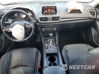 Zdjęcie 8 z 13 samochodu: 2017 MAZDA 3 GRAND TOURING VIN:3MZBN1M38HM149105 - miniatura