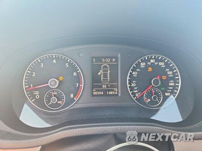 Zdjęcie 9 z 12 samochodu: 2014 VOLKSWAGEN PASSAT SE VIN:1VWBT7A39EC037679 - miniatura
