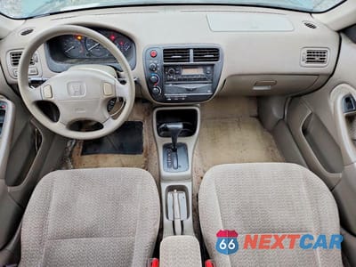 Zdjęcie 8 z 12 samochodu: 1999 HONDA CIVIC LX VIN:1HGEJ6671XL036316 - miniatura