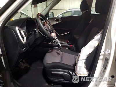 Zdjęcie 7 z 12 samochodu: 2025 KIA SOUL LX VIN:KNDJ23AU3S7962451 - miniatura