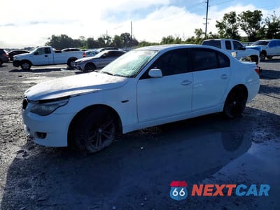 2010 BMW 528 XI WBANV1C50AC156847 - główne zdjęcie licytacji z USA - miniatura