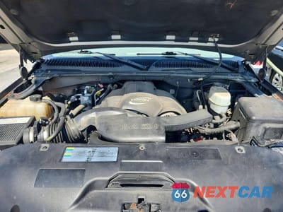 Zdjęcie 12 z 13 samochodu: 2006 GMC YUKON XL DENALI VIN:1GKFK66U36J175836 - miniatura