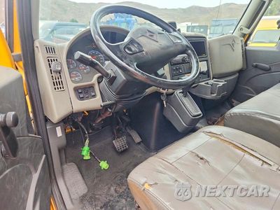 Zdjęcie 8 z 13 samochodu: 2019 INTERNATIONAL 4000 4300 VIN:1HTMMMML1KH687028 - miniatura