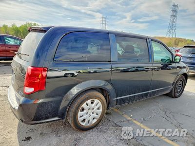 Trzecie zdjęcie samochodu z tyłu: 2018 DODGE GRAND CARAVAN SE VIN:2C4RDGBG1JR304802 - miniatura