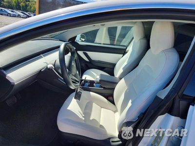 Zdjęcie 7 z 12 samochodu: 2018 TESLA MODEL 3 VIN:5YJ3E1EB8JF122493 - miniatura