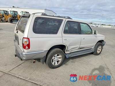 Trzecie zdjęcie samochodu z tyłu: 1999 TOYOTA 4RUNNER SR5 VIN:JT3GN86R3X0105912 - miniatura