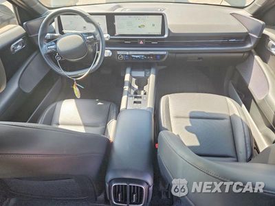 Zdjęcie 8 z 12 samochodu: 2023 HYUNDAI IONIQ 6 SEL VIN:KMHM34AC3PA038816 - miniatura