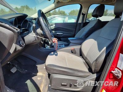 Zdjęcie 7 z 12 samochodu: 2017 FORD ESCAPE TITANIUM VIN:1FMCU9J94HUB95670 - miniatura