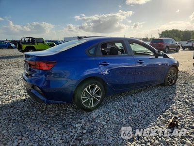 Trzecie zdjęcie samochodu z tyłu: 2024 KIA FORTE LXS VIN:3KPF24AD7RE805365 - miniatura