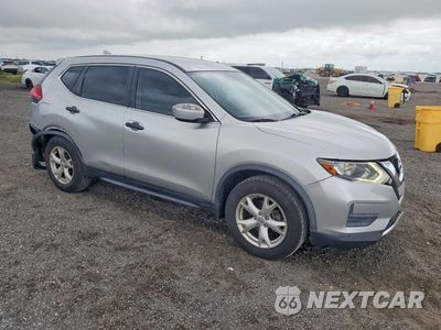 Czwarte zdjęcie samochodu z boku: 2017 NISSAN ROGUE S VIN:JN8AT2MT0HW383723 - miniatura