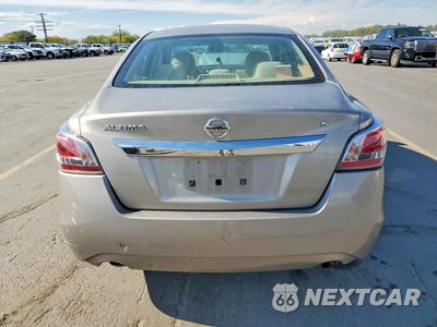 Zdjęcie 6 z 12 samochodu: 2015 NISSAN ALTIMA 2.5 S VIN:1N4AL3AP3FC196635 - miniatura