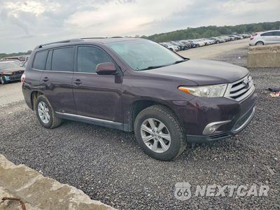 Czwarte zdjęcie samochodu z boku: 2012 TOYOTA HIGHLANDER SE VIN:5TDZK3EH1CS084977 - miniatura