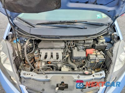 Zdjęcie 11 z 12 samochodu: 2009 HONDA FIT VIN:JHMGE88289S071919 - miniatura