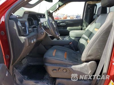 Zdjęcie 7 z 12 samochodu: 2026 GMC SIERRA K1500 AT4 VIN:1GTUUEEL3TZ323786 - miniatura