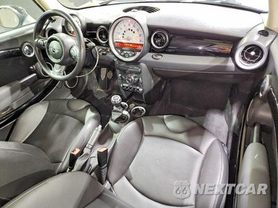 Zdjęcie 8 z 13 samochodu: 2012 MINI COOPER S VIN:WMWSV3C58CTY26517 - miniatura