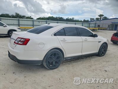 Trzecie zdjęcie samochodu z tyłu: 2019 FORD TAURUS LIMITED VIN:1FAHP2F81KG110997 - miniatura