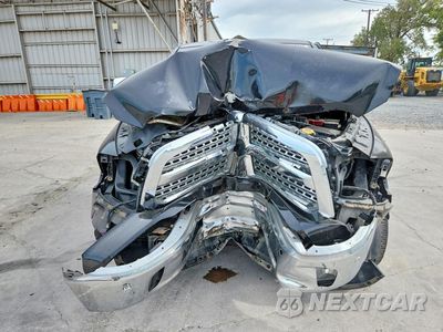 Piąte zdjęcie samochodu w środku: 2017 RAM 1500 LARAMIE VIN:1C6RR7NT9HS823994 - miniatura