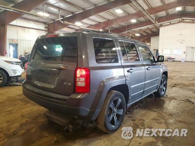 Trzecie zdjęcie samochodu z tyłu: 2014 JEEP PATRIOT SPORT VIN:1C4NJPBA2ED900061 - miniatura