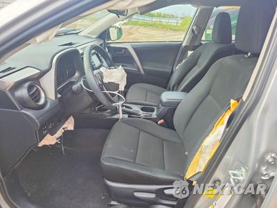Zdjęcie 7 z 13 samochodu: 2018 TOYOTA RAV4 LE VIN:JTMZFREV0JJ192546 - miniatura