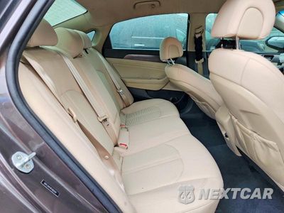 Zdjęcie 10 z 12 samochodu: 2015 HYUNDAI SONATA SPORT VIN:5NPE34AF8FH083101 - miniatura
