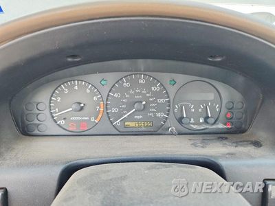 Zdjęcie 9 z 12 samochodu: 1999 MAZDA 626 ES VIN:1YVGF22C7X5893503 - miniatura