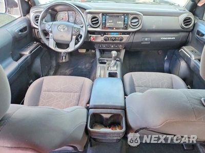 Zdjęcie 8 z 12 samochodu: 2017 TOYOTA TACOMA TRD OFF-ROAD VIN:3TMAZ5CN8HM050054 - miniatura