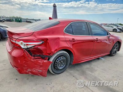 Trzecie zdjęcie samochodu z tyłu: 2020 TOYOTA CAMRY SE VIN:4T1G11AK3LU391459 - miniatura