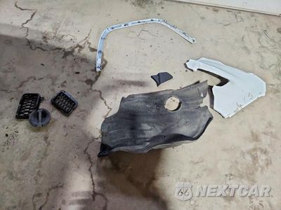 Zdjęcie 13 z 14 samochodu: 2022 JEEP GRAND CHEROKEE LAREDO E VIN:1C4RJFAG9NC143148 - miniatura