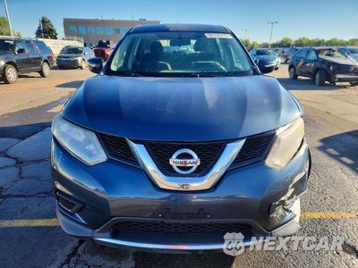 Piąte zdjęcie samochodu w środku: 2015 NISSAN ROGUE S VIN:KNMAT2MV0FP590665 - miniatura