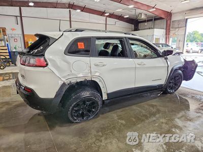 Trzecie zdjęcie samochodu z tyłu: 2021 JEEP CHEROKEE TRAILHAWK VIN:1C4PJMBX1MD177927 - miniatura