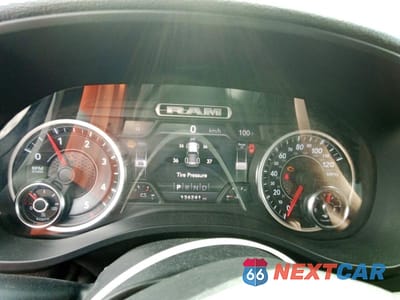 Zdjęcie 9 z 12 samochodu: 2020 RAM 1500 LARAMIE VIN:1C6SRFJM6LN250649 - miniatura