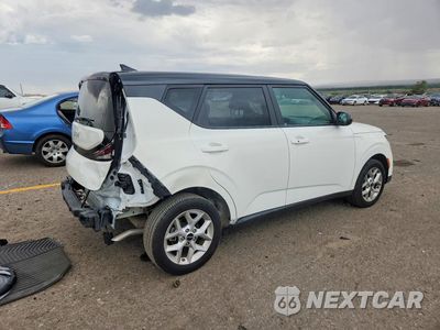 Trzecie zdjęcie samochodu z tyłu: 2023 KIA SOUL S VIN:KNDJ23AU4P7215562 - miniatura