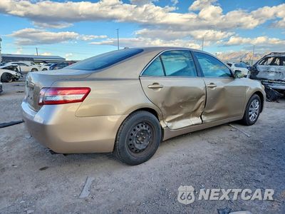 Trzecie zdjęcie samochodu z tyłu: 2011 TOYOTA CAMRY LE VIN:4T1BF3EK0BU727097 - miniatura