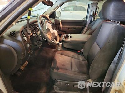 Zdjęcie 7 z 13 samochodu: 2011 CHEVROLET SILVERADO K1500 LT VIN:1GCPKSE3XBF161608 - miniatura