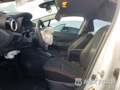 Zdjęcie 7 z 12 samochodu: 2020 NISSAN VERSA SR VIN:3N1CN8FV4LL845847 - miniatura
