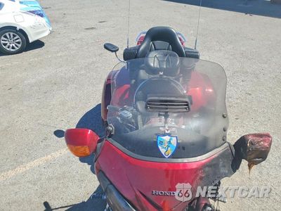 Piąte zdjęcie samochodu w środku: 2012 HONDA GL1800 VIN:JH2SC68H3CK000104 - miniatura